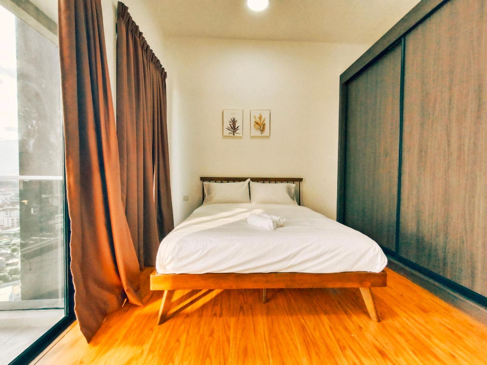 New Georgetown Instagramable 2Br Homestay For 10Pax 无敌美景两房民宿 Beacon Executive Suite Zewnętrze zdjęcie