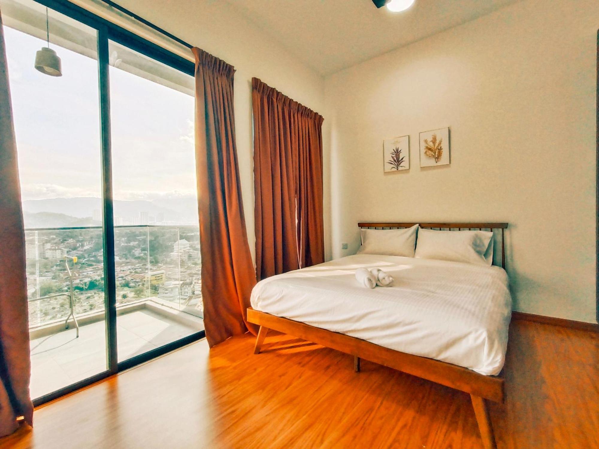New Georgetown Instagramable 2Br Homestay For 10Pax 无敌美景两房民宿 Beacon Executive Suite Zewnętrze zdjęcie
