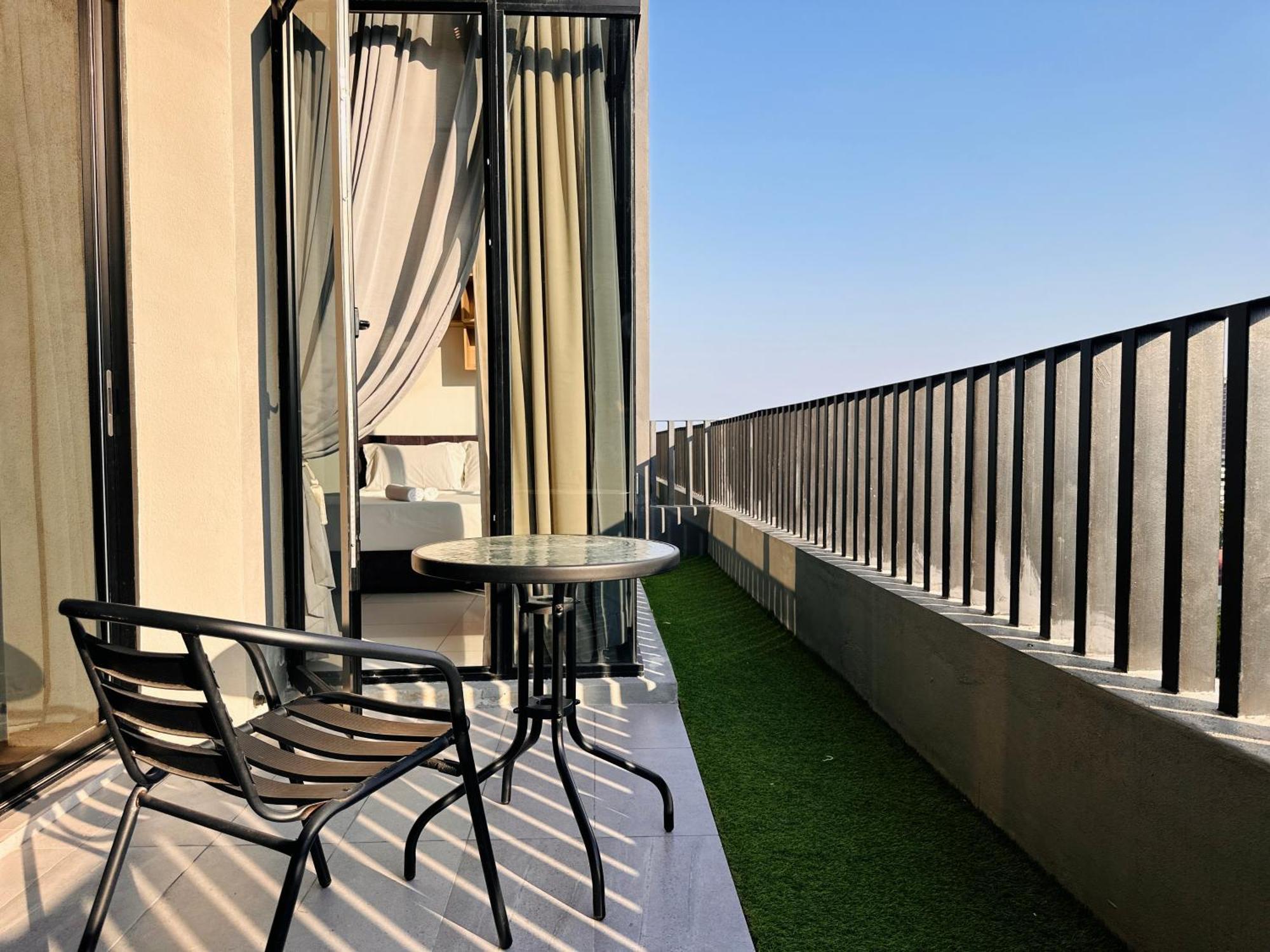 New Georgetown Instagramable 2Br Homestay For 10Pax 无敌美景两房民宿 Beacon Executive Suite Zewnętrze zdjęcie