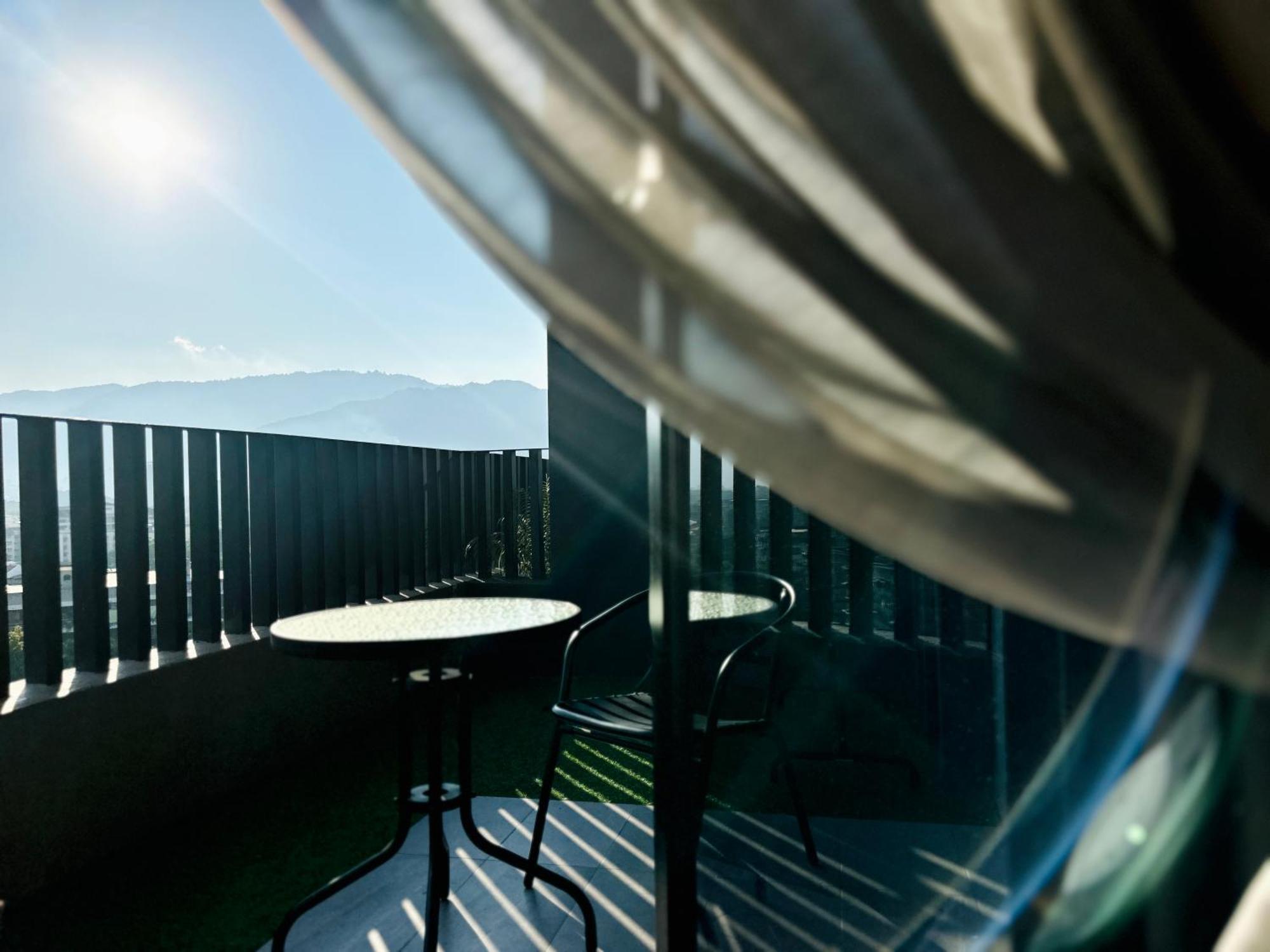 New Georgetown Instagramable 2Br Homestay For 10Pax 无敌美景两房民宿 Beacon Executive Suite Zewnętrze zdjęcie