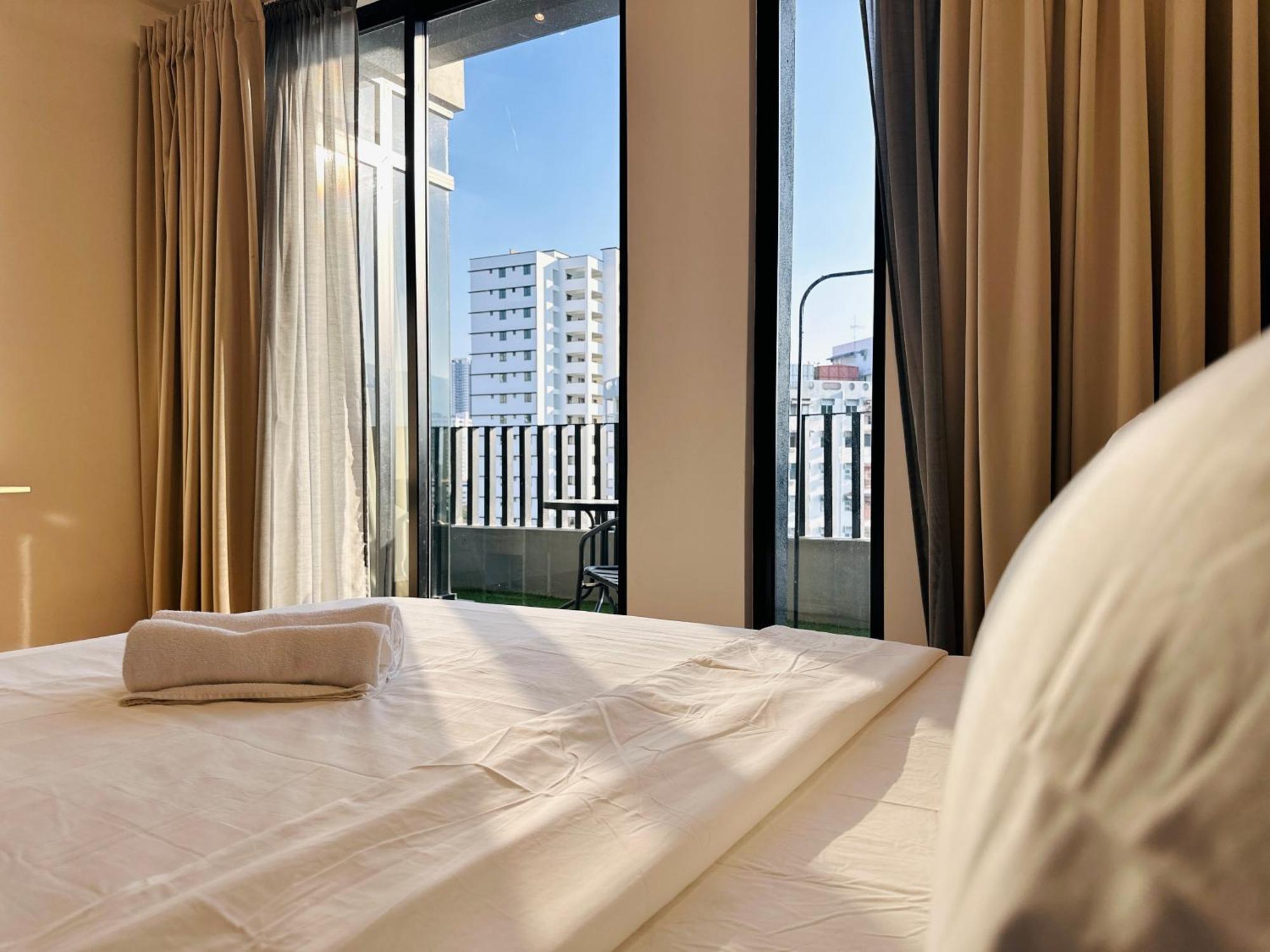New Georgetown Instagramable 2Br Homestay For 10Pax 无敌美景两房民宿 Beacon Executive Suite Zewnętrze zdjęcie