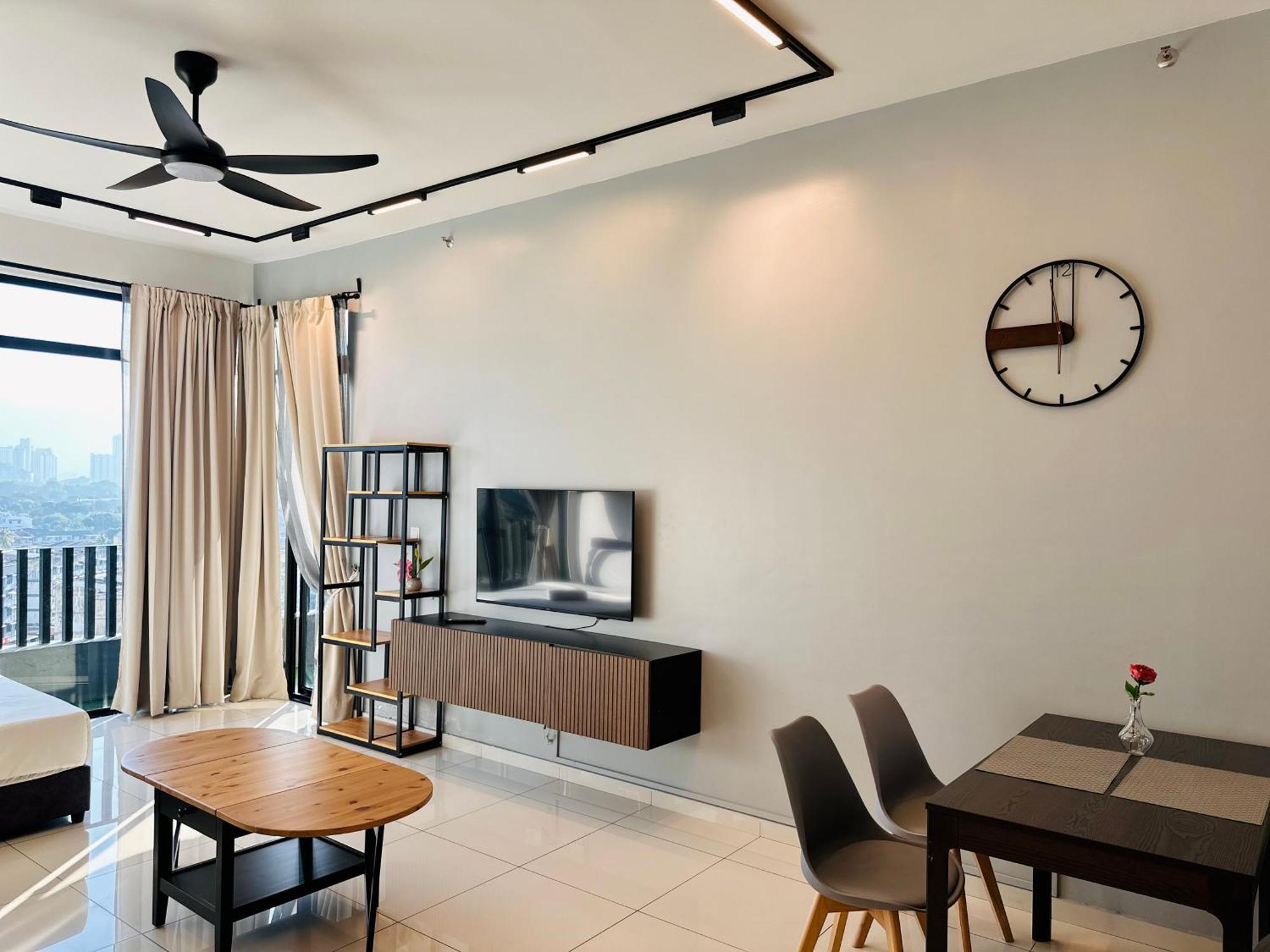 New Georgetown Instagramable 2Br Homestay For 10Pax 无敌美景两房民宿 Beacon Executive Suite Zewnętrze zdjęcie